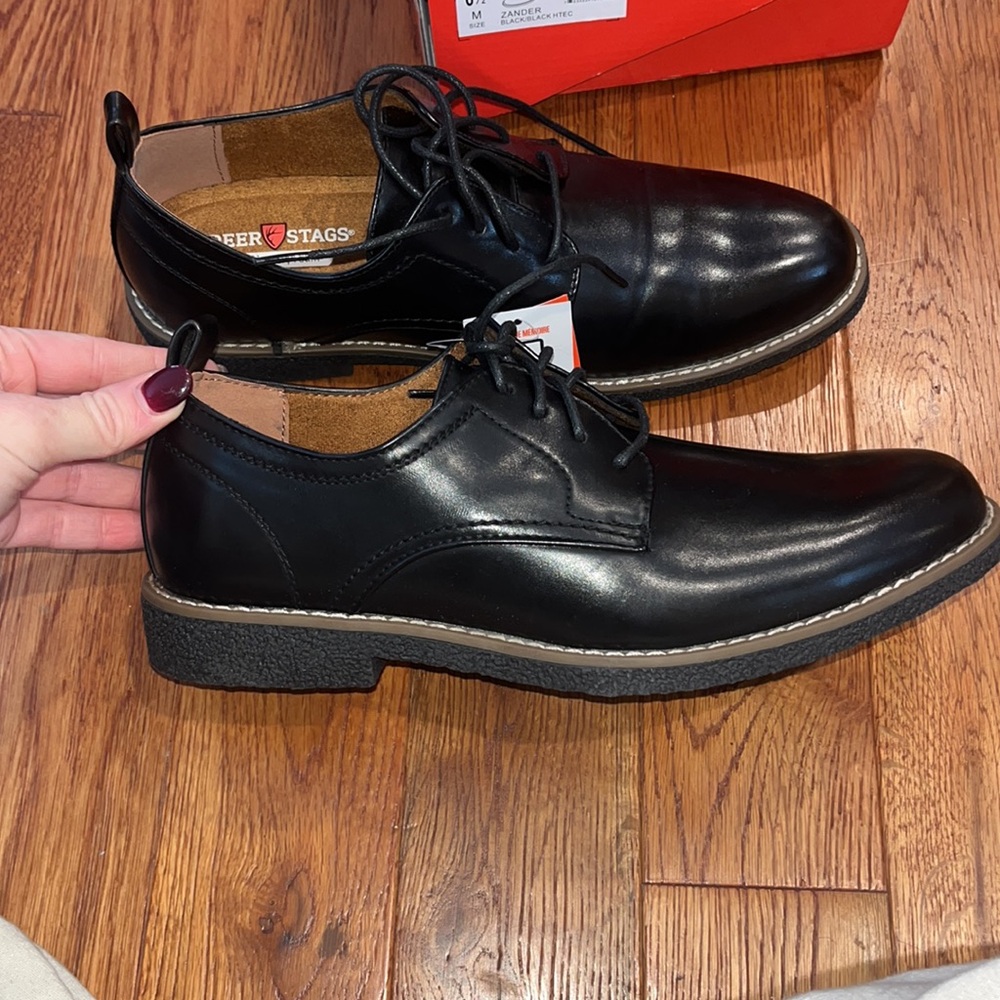 Boys Deer Stags Dress Shoes - Picture 3 of 6